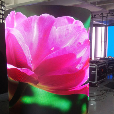 P1.8 아크는 실내를 위해 구부러진 LED 디스플레이, 탄력적 led 모듈을 형성했습니다
